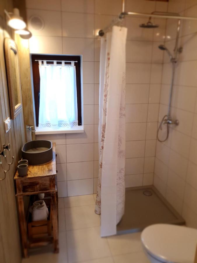 Domek Maly Czar Czarnow  Kültér fotó